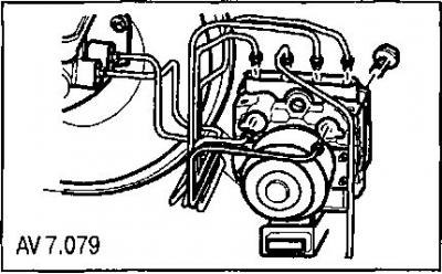 7. Снимите АБС DBC7 в сборе.