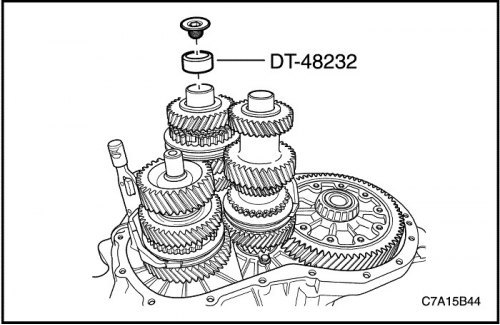 23. Установить DT-48232 и фиксирующую заглушку в…