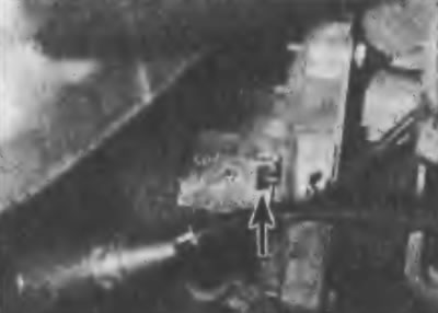 Рис. 2А.2. Установка болта диаметром 6 мм…