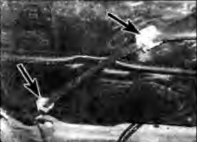 Рис. 4А.18. Расположение зажимов крепления троса…