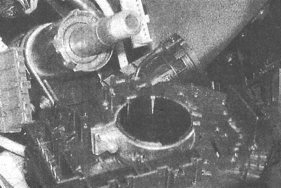 Рис. 20.118. Расположение основания на задней…