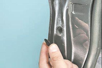 Вам потребуются: ключ TORX T20, отвертка с…