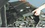 Снятие и установка катушек зажигания двигателей Duratec-HE и Duratec-v15