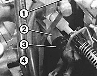 1 – пусковая форсунка; 2, 3 – разъем; 4 – шланги