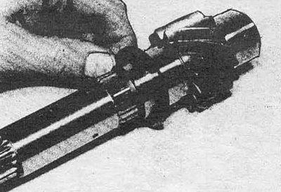 Рис. 6.56а Установите упорную шайбу на…