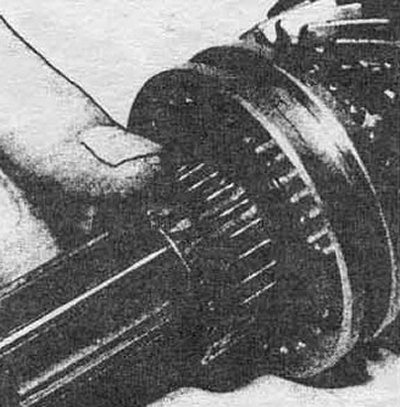 Рис. 6.65 Установка игольчатого подшипника