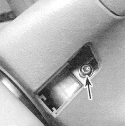 3a. Выверните оба винта с головками типа TORX с…