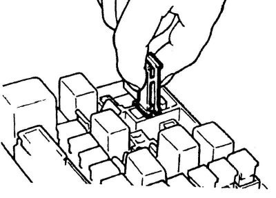 Рис. 1.180. Съемник для предохранителей