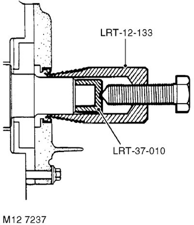 3. Установите упор LRT-37-010 на торец…