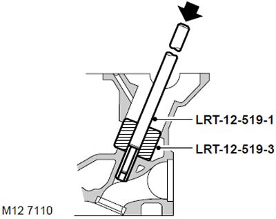 52. Вставьте оправку LRT-12-519-3 в гнездо…