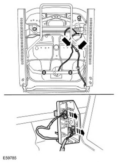 Выверните 4 болта с головкой Torx.