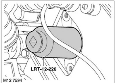 8. Установите торцевую головку LRT-12-226 на…