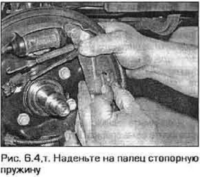 4. Процедура замены колодок подробно представлена…