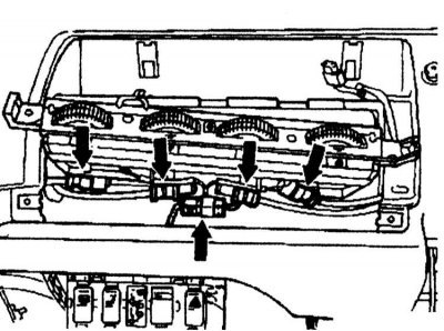 5. Присоедините разъемы проводки вращающегося…