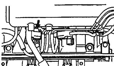 Рис. 6.6в. Расположение электромагнитного клапана системы улавливания паров бензина двигателя 4G9…