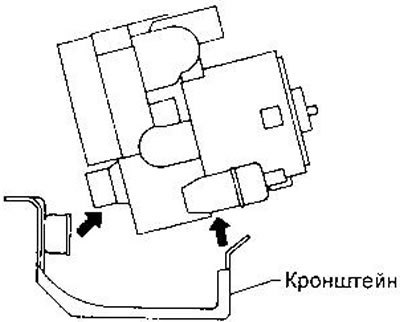 10. Снимите исполнительный механизм, как показано…