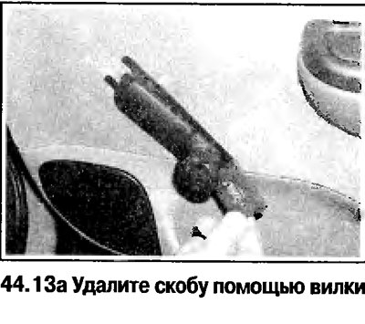 13. На моделях с ручным приводом стеклоподъемника…