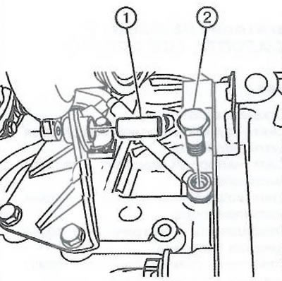 7. Установить крепление маслопровода (2).