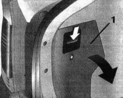 3.4а Крышка (1) монтажного блока предохранителей…