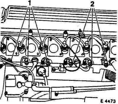 2. Отсоедините кабели (1 и 2), отвинтите и…