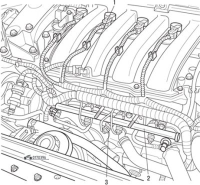 Рис. 3.96. Расположение на двигателе датчика (1) температуры поступающего воздуха,…