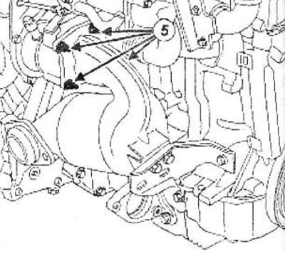 Отверните гайки крепления (5) каталитического…