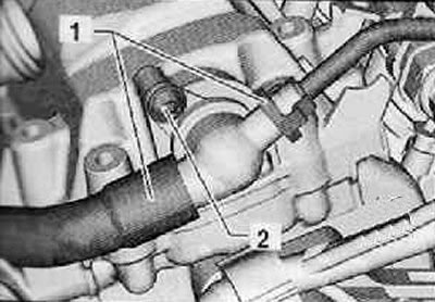 15. Выкрутить крепежный винт (2), извлечь…
