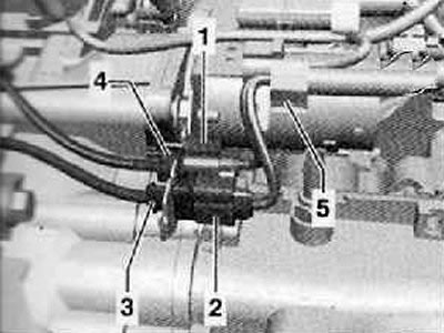 33. Снять катализатор отработавших газов с…