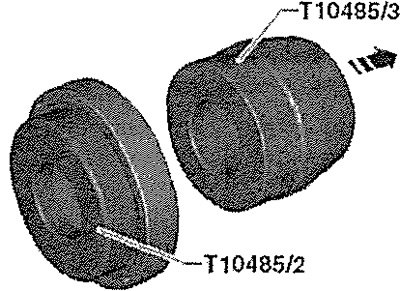 Снять оправку -T10485/3- по -направлению стрелки-.