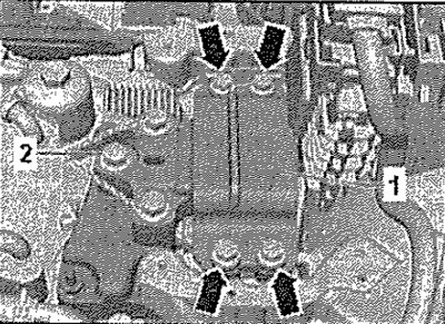 Установить траверсу -Т30099- с опорой…