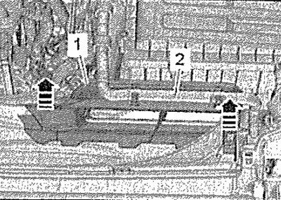 Освободить шланг ОЖ -2-. Разблокировать фиксаторы…