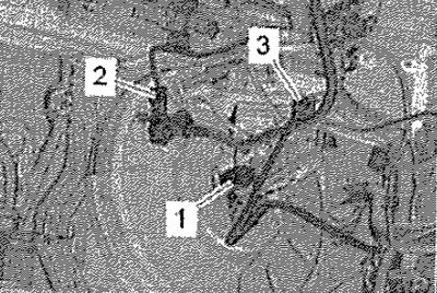 При наличии, отсоединить разъем -1- от…