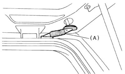 10. Снимите резиновый защитный рукав и…