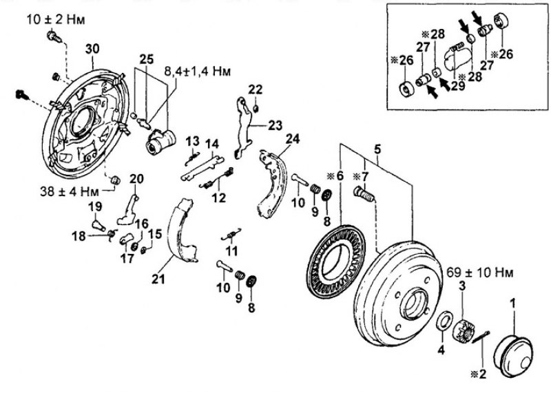 Задние тормоза (2WD). 1 - колпачок, 2 - шплинт, 3…