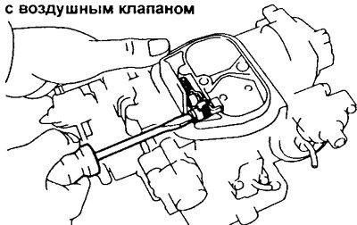 Затем поставьте плоскую шайбу и заверните стяжной…