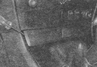 Рис. 28.3. Поддев пластиковым или деревянным…