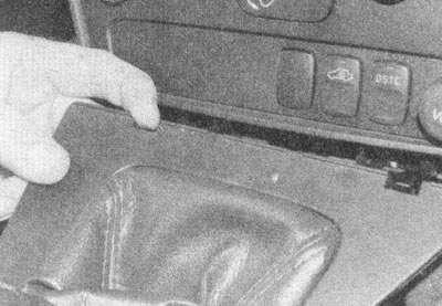 Рис. 28.7. На моделях с механическими КПП…